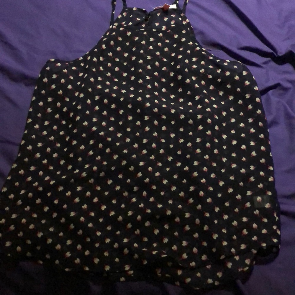 Black floral tank